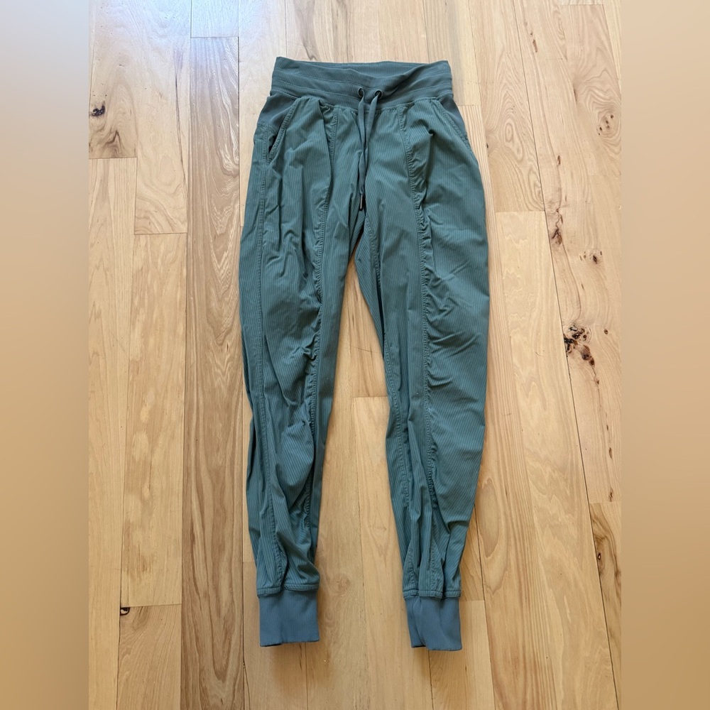 Lululemon 2024 Dance Studio Mid-Rise Jogger Full Length Grey Eucalyptus 0 *read